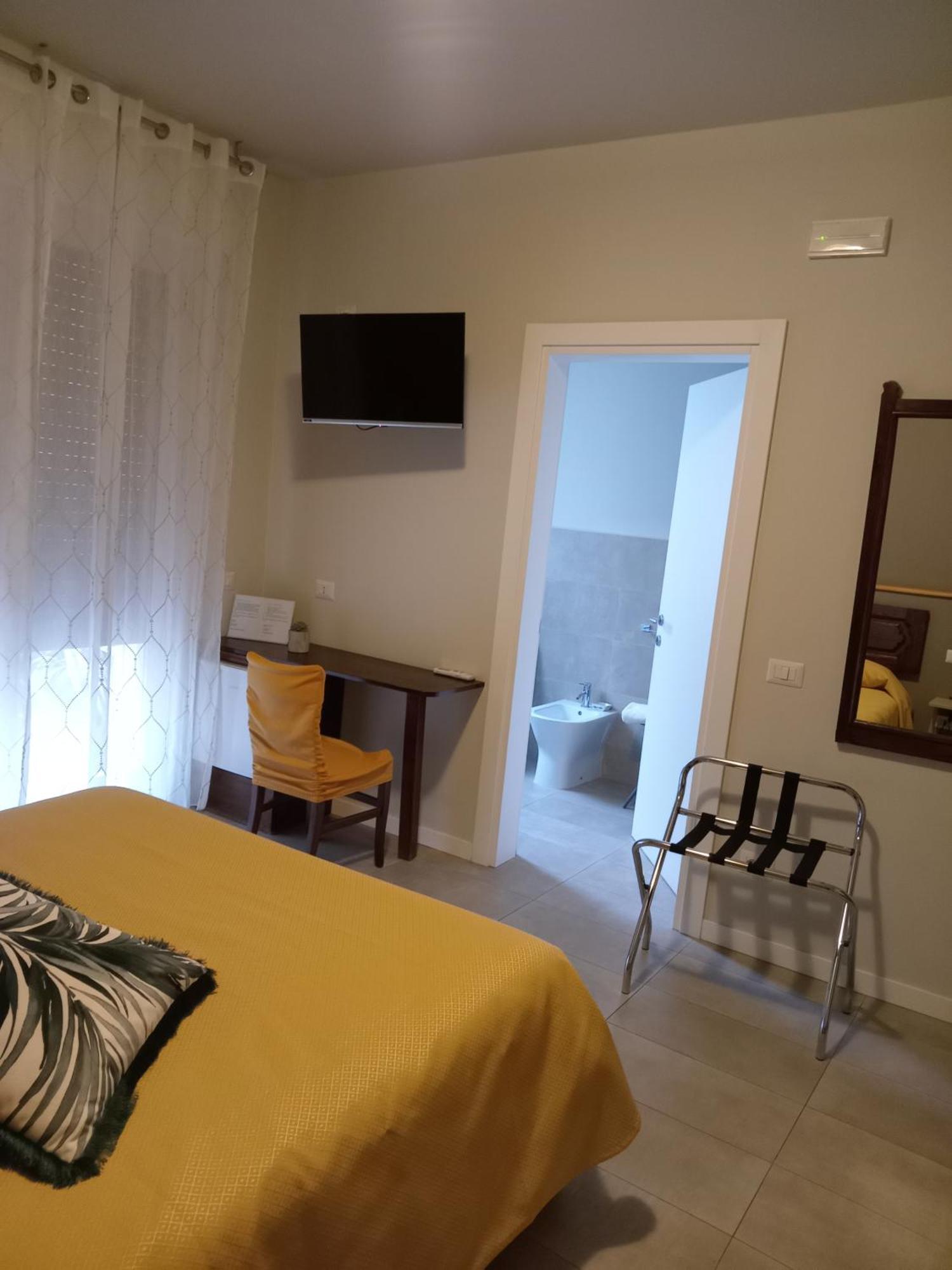 Il Trovatore Rooms Parma Zewnętrze zdjęcie